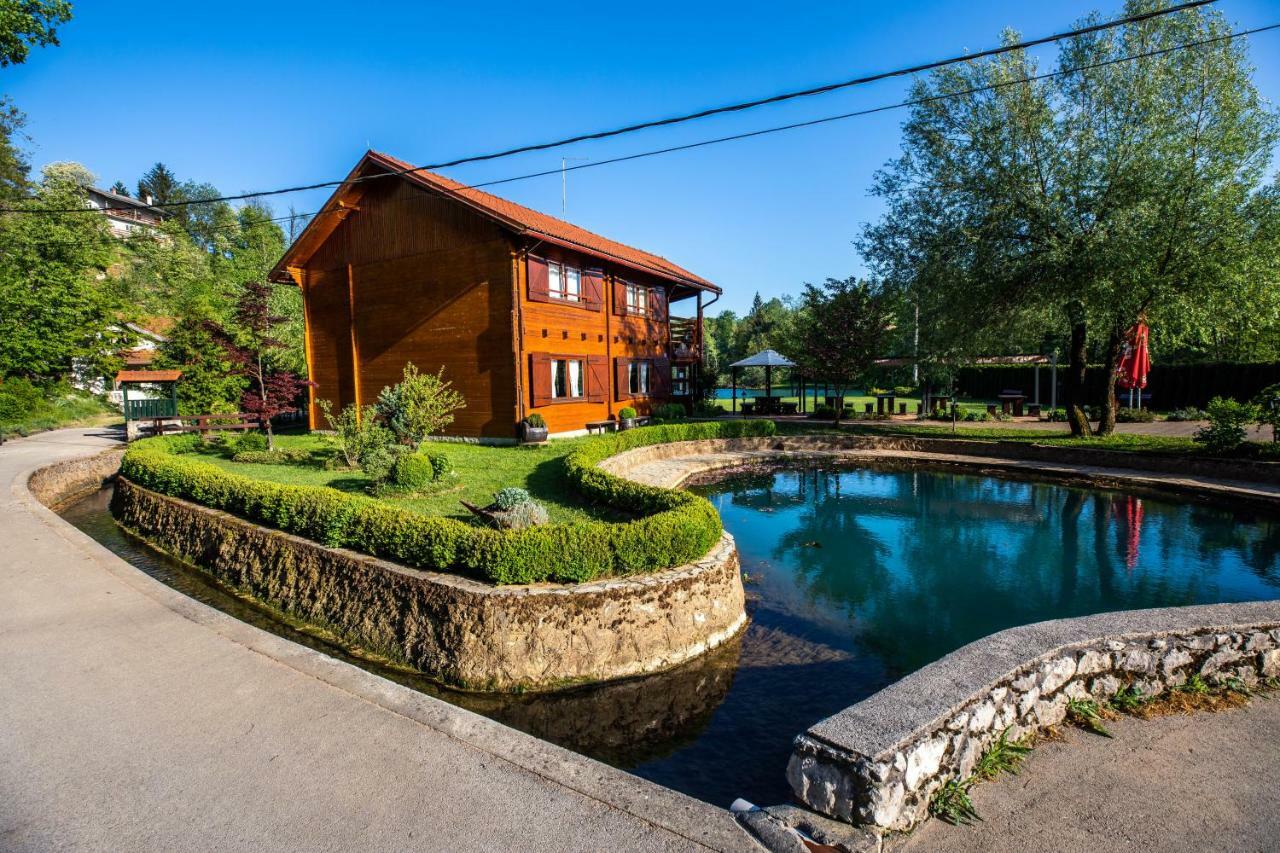 Apartment Mreznicka Kuca Duga Resa Exteriér fotografie